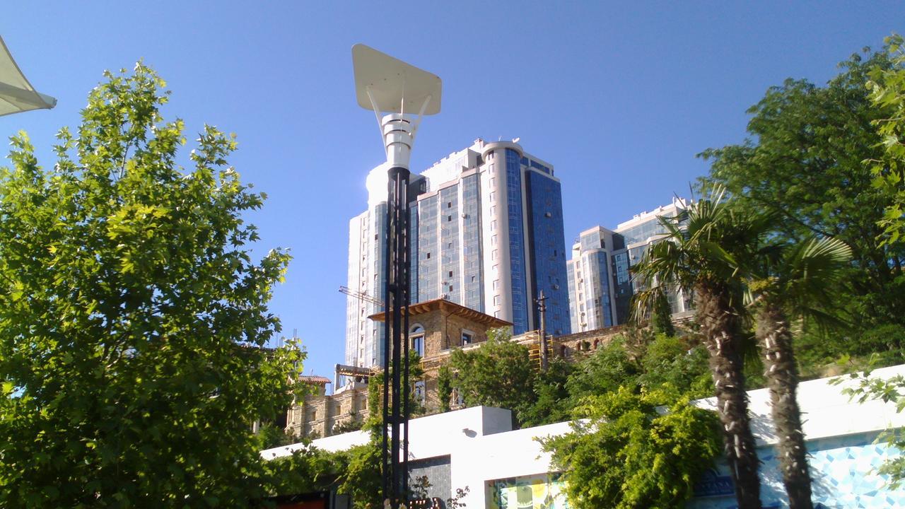 Dolphin Apartment Odessa Exterior photo